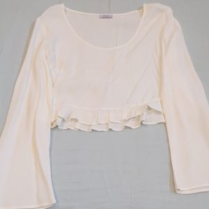 ❌Tobi bell sleeve crop top❌